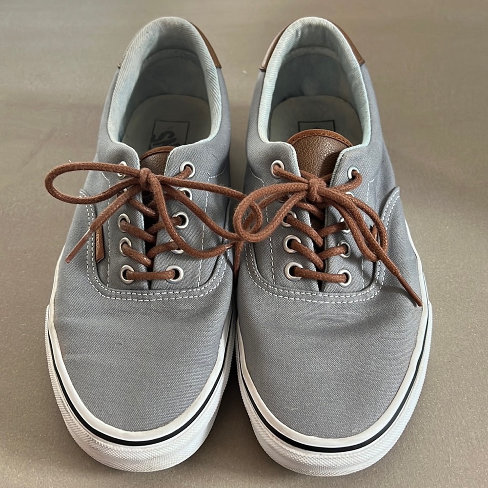 Vans men’s size 9 women’s 10.5